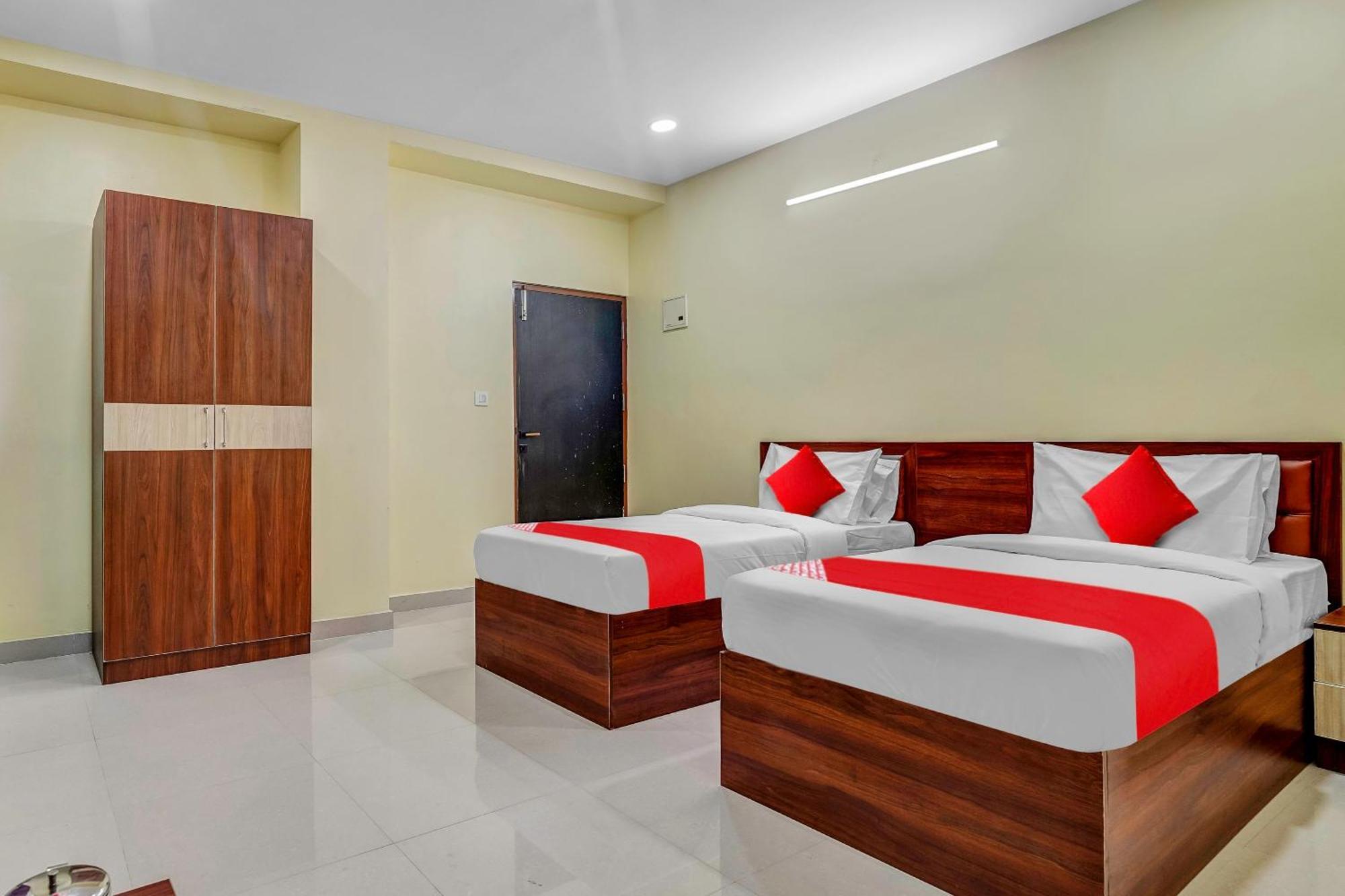 Oyo Flagship Hotel Ayodhya Бенґалуру Екстер'єр фото